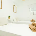 Lux - By Az 푸에르토 델 카르멘