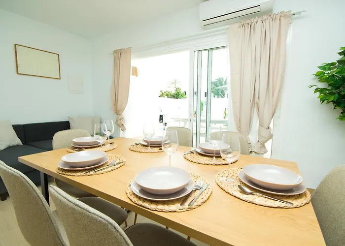 Lux - By Az Villa Puerto del Carmen (Lanzarote)