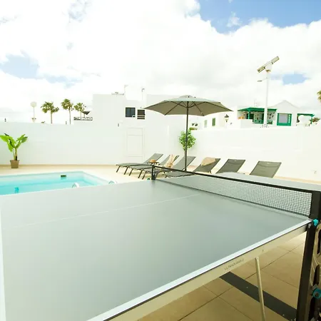 Willa Lux - By Az Puerto del Carmen (Lanzarote)